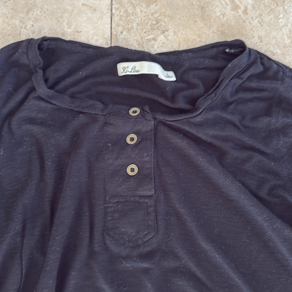 Hi-Line Baseball Cut Top - Picture 2 of 5